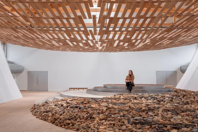 Earth | Tree by Kengo Kuma