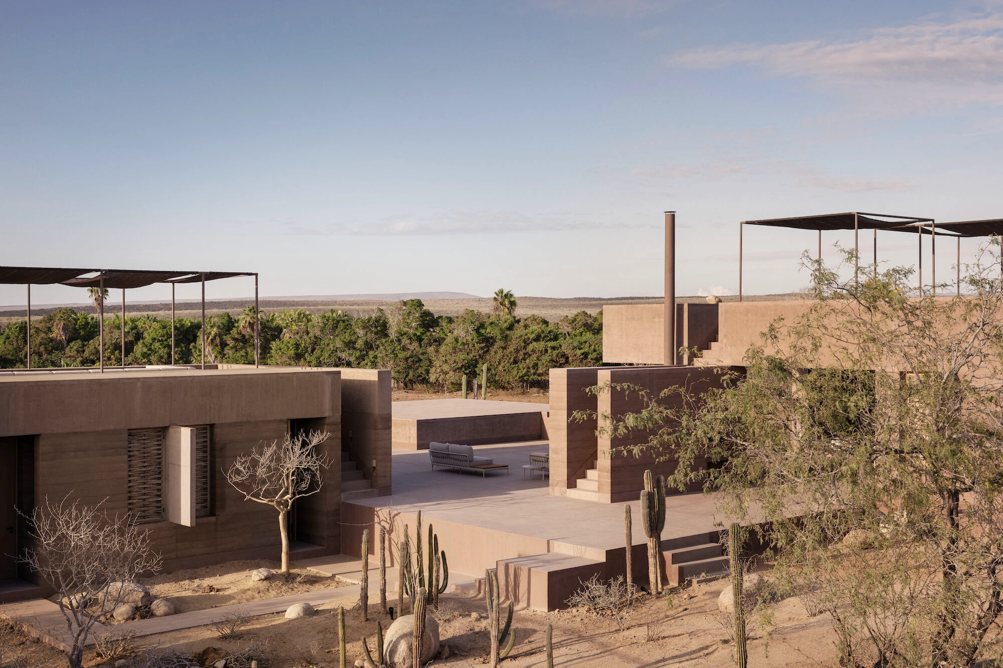 10 Rammed Earth Houses That Feel Surprisingly Modern 21 Rammed Earth Houses