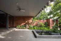 Flying Vegetation: A Vietnamese Residence by H&P Architects Redefining Agritecture