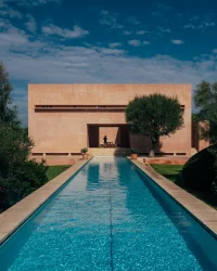 Minimalism in Architecture That Slows the Mind