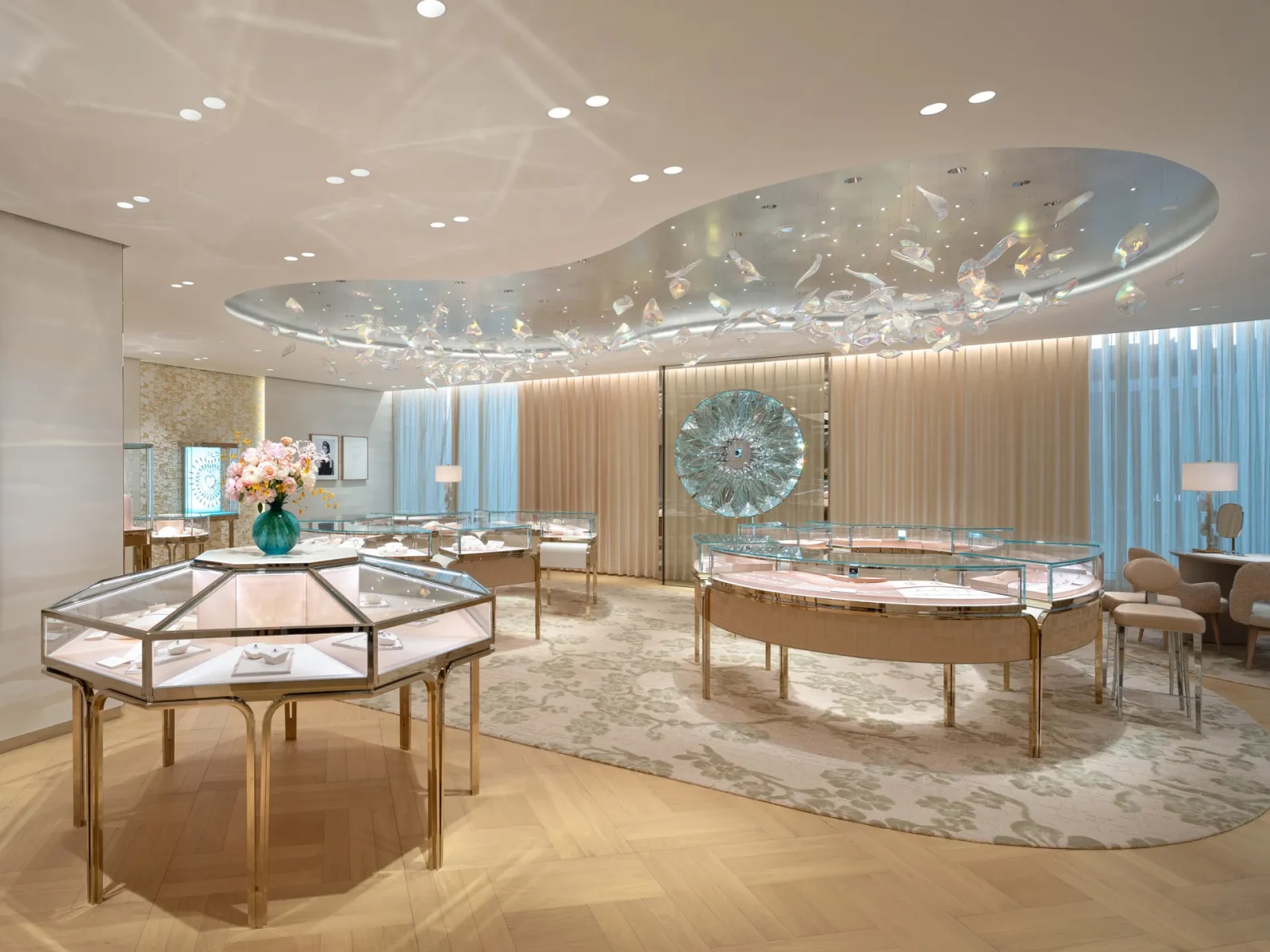 Luxury Retail Architecture Defined by Fluid Façades and Experiential Flagship Interiors