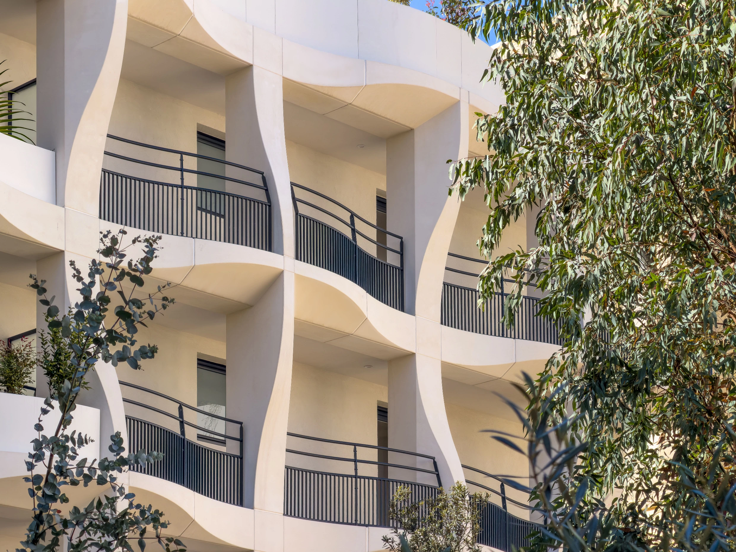 Jardins Secrets Project: A Duo of Bioclimatic Shells at Montpellier’s Cité Créative