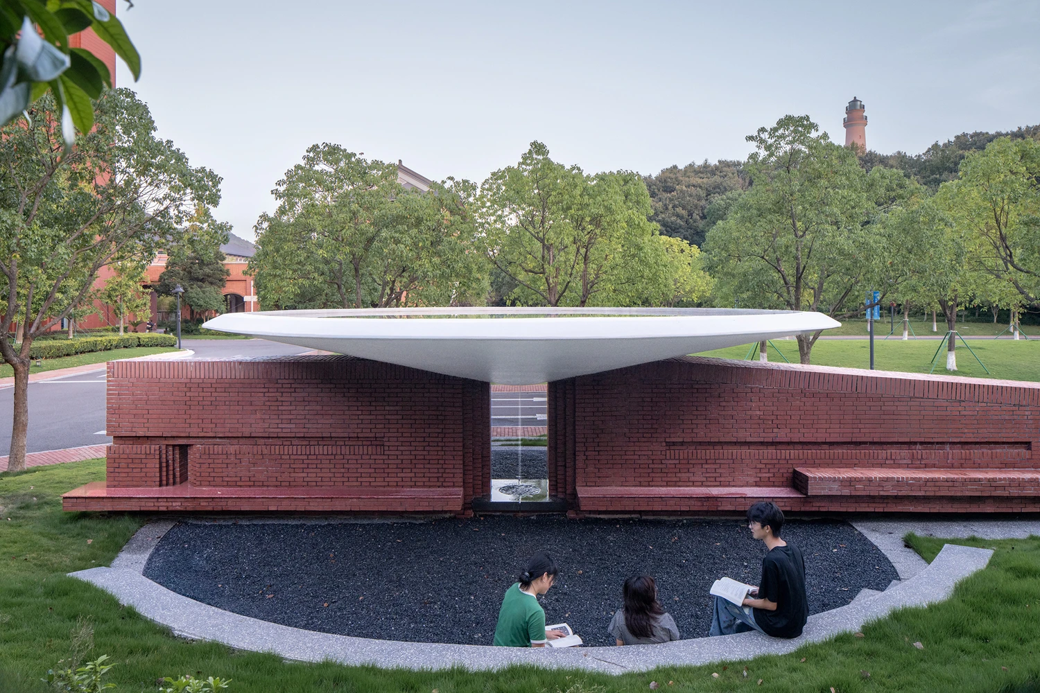 Xuanpu Pavilion Shapes Water, Concrete, and Spirit into a Sculptural Sanctuary 7 Xuanpu Pavilion