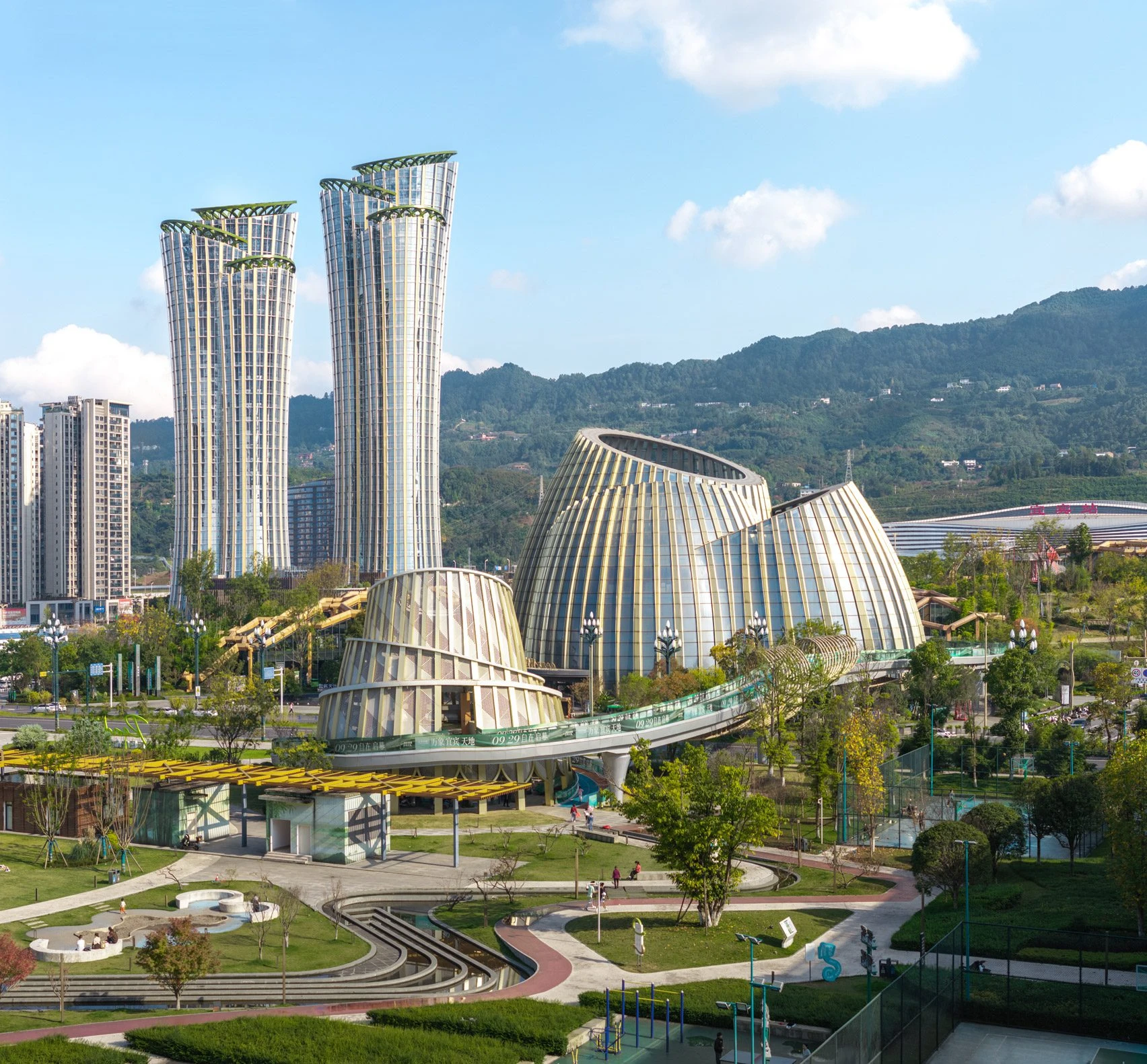Yibin High-Speed Railway Station Gateway Development