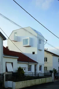 Modern Rainwater Harvesting Systems in Architecture
