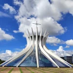 8 Proto-Parametric Churches That Were Ahead of Their Time