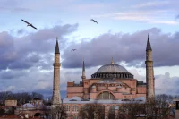 Tracing Istanbul’s History Through İlber Ortaylı’s 13-Step Route