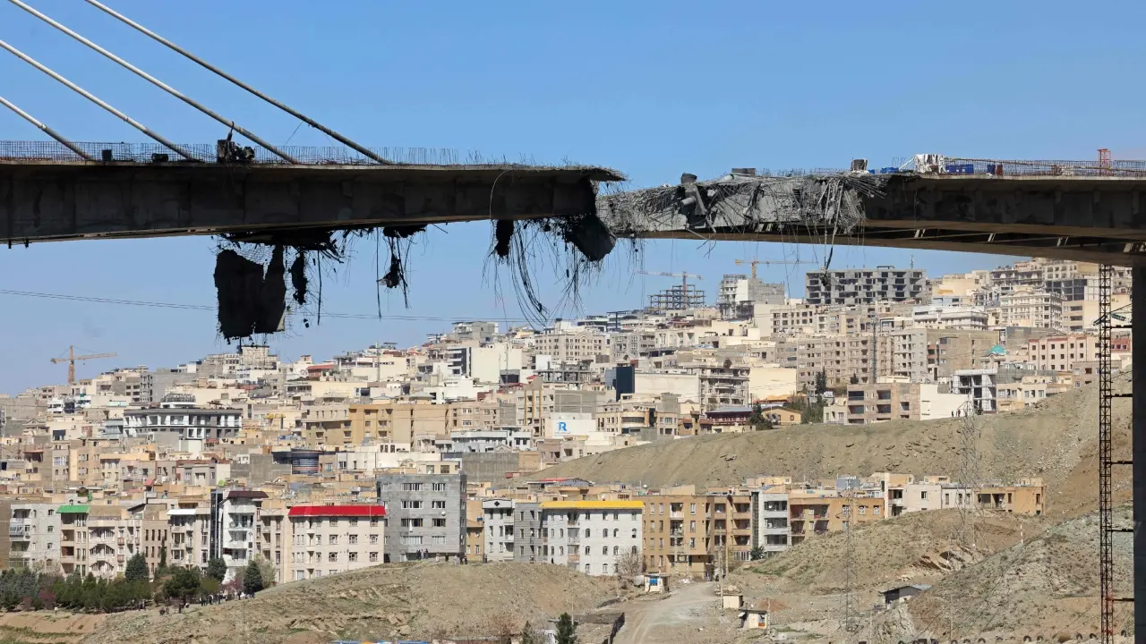 US–Israel Attack on Iran’s B1 Bridge Signals a Dark New Phase in Infrastructure Warfare 6 US–Israel Attack on Iran’s B1 Bridge