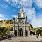8 Proto-Parametric Churches That Were Ahead of Their Time