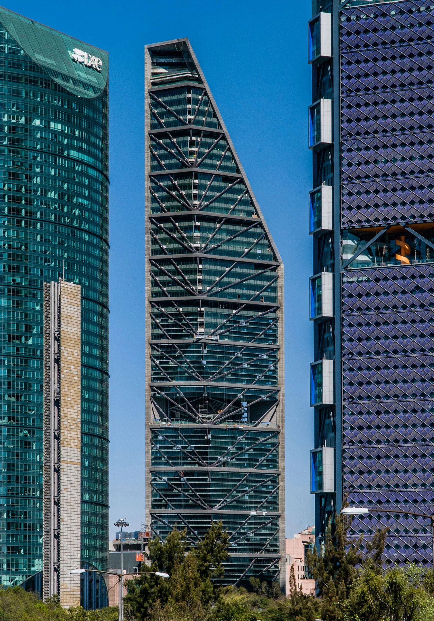 Top 10 LEED-Certified Green Buildings Around the Globe 25 Top 10 LEED-Certified Green Buildings Around the Globe