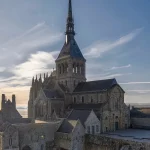 8 Proto-Parametric Churches That Were Ahead of Their Time