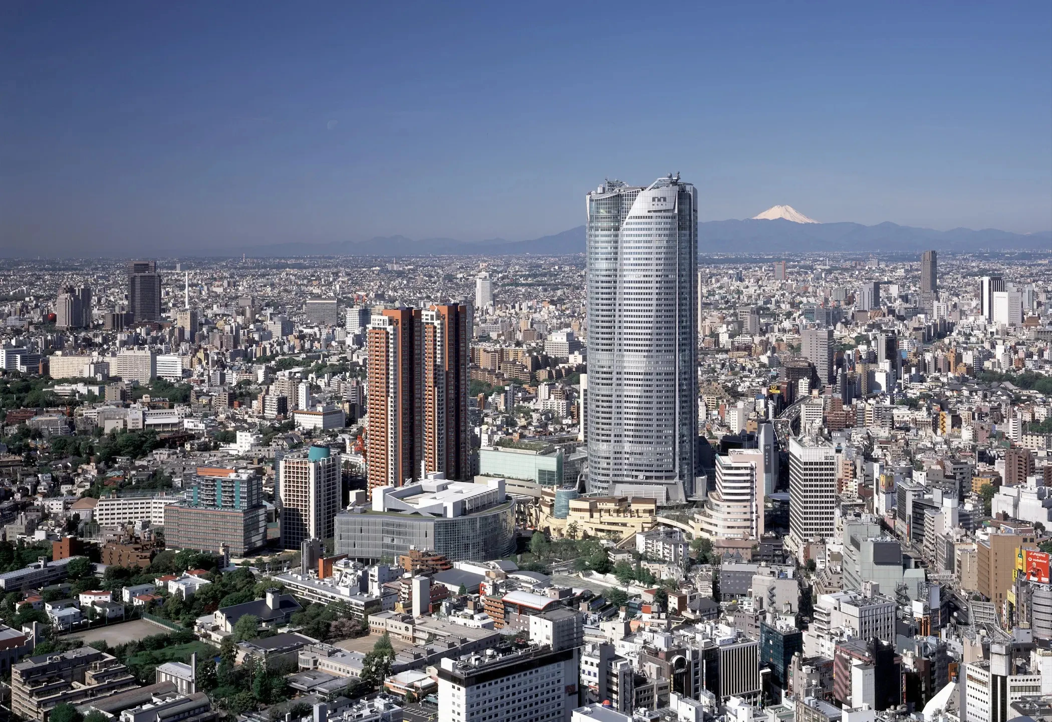10 Mixed-Use Developments that Changed the Language of Large-Scale Architecture