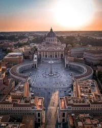 8 Proto-Parametric Churches That Were Ahead of Their Time