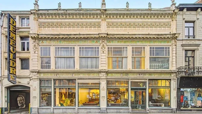 Demeuldre-Coché porcelain factory in Brussels