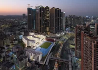 Dynamic and Interconnected Learning Spaces Define Shenzhen Longhua Foreign Languages School by Z&Z STUDIO
