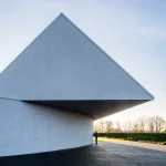Yaw House by KWK Promes: A Rotating Mountain Home Embedded Into the Beskid Landscape