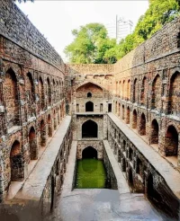 10 Iconic Stepwells