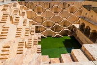 10 Iconic Stepwells