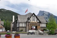 Kengo Kuma and Paul Raff Studio Design New Visitor Centre in Banff National Park, Rockies