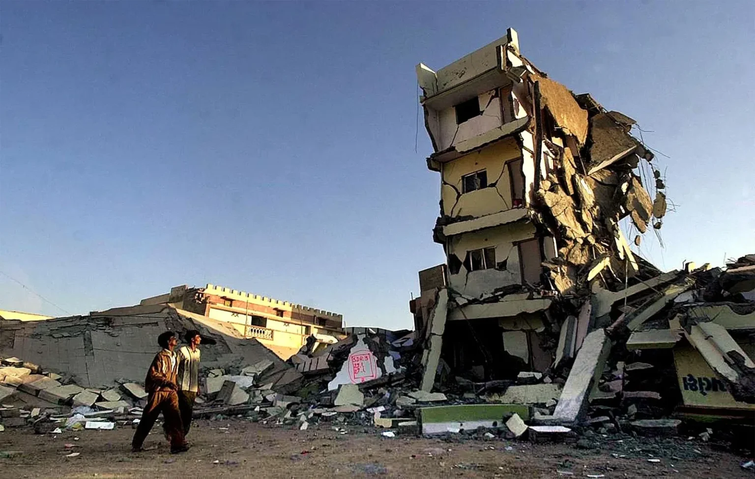 Architecture After Earthquakes and Tsunamis: How Cities Rebuild After Catastrophe
