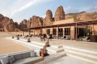 6 Contemporary Desert Retreats Where Design Meets Silence and Sand