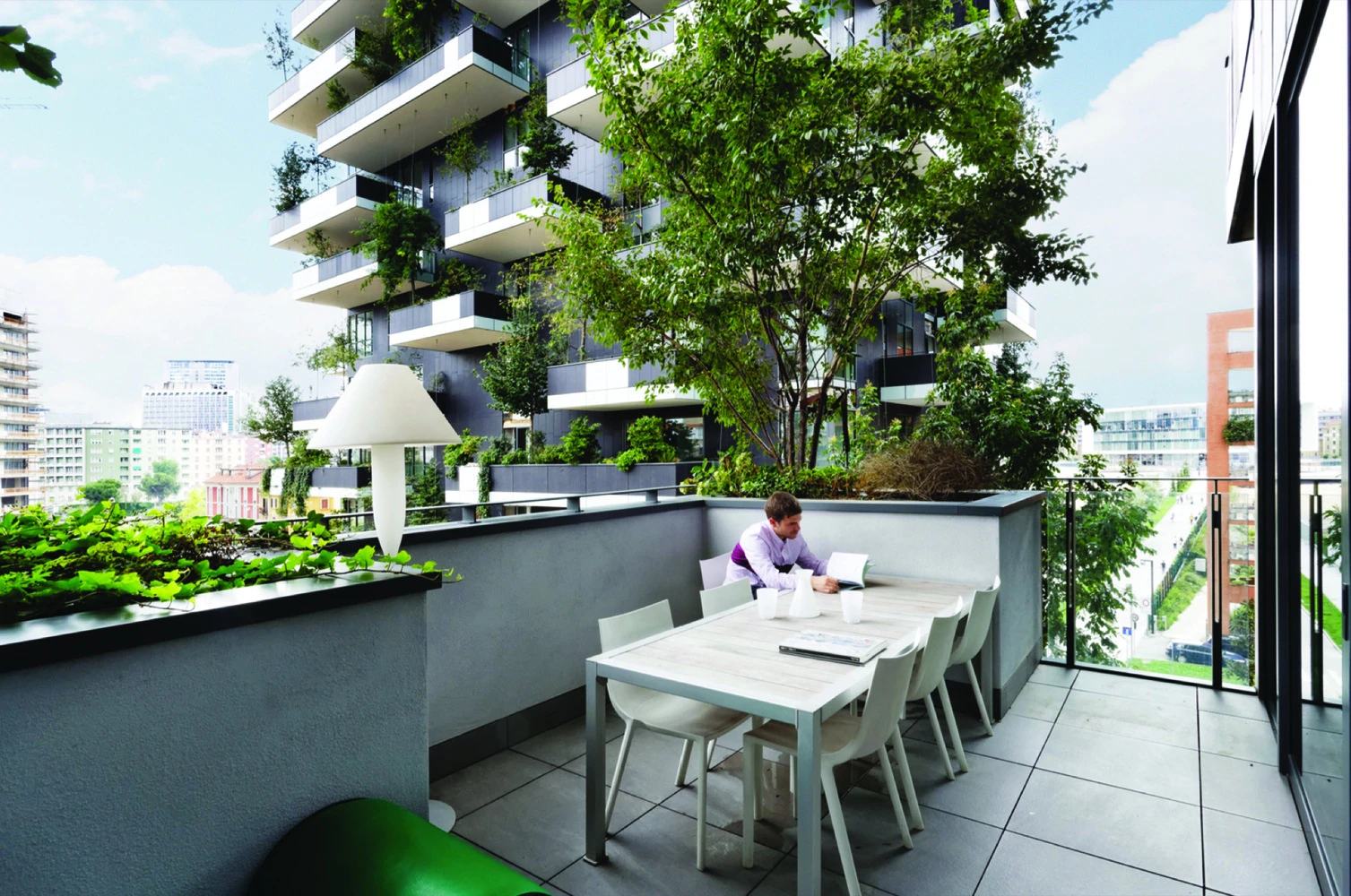 What Climate-Responsive Architecture Could Look Like by 2035? 8 Climate-Responsive Architecture