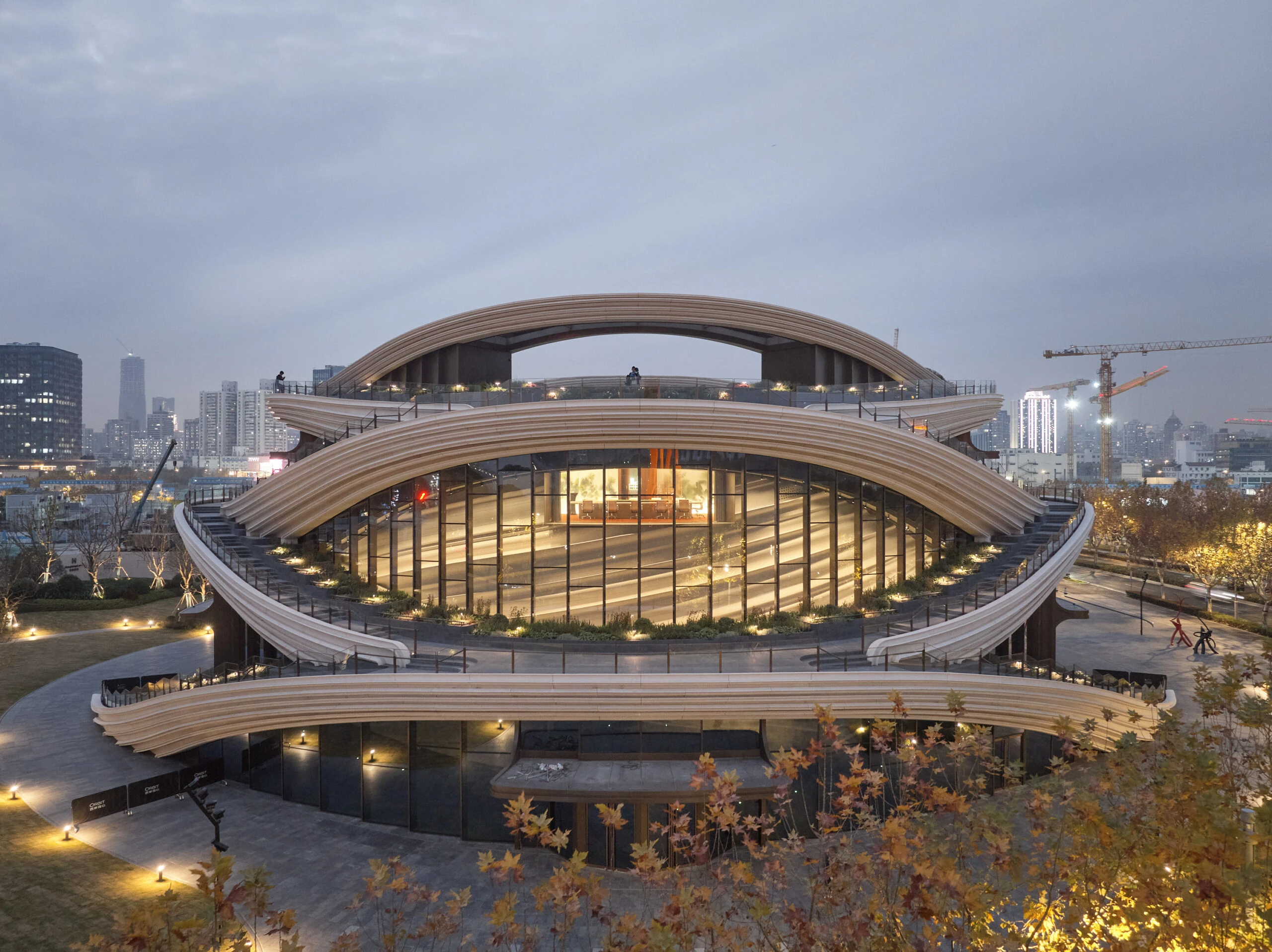 Heatherwick Studio’s West Bund Orbit Takes Shape in Shanghai 10 Heatherwick Studio’s West Bund Orbit