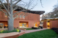 Diébédo Francis Kéré, Kéré Architecture