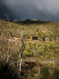 Faulkner Architects Designs Wildfire-Resilient Living in California’s Remote Landscapes