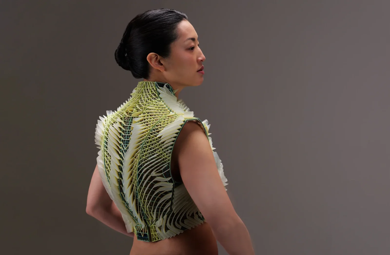 Adaptive System: A Computational Design Methodology for Responsive Clothing