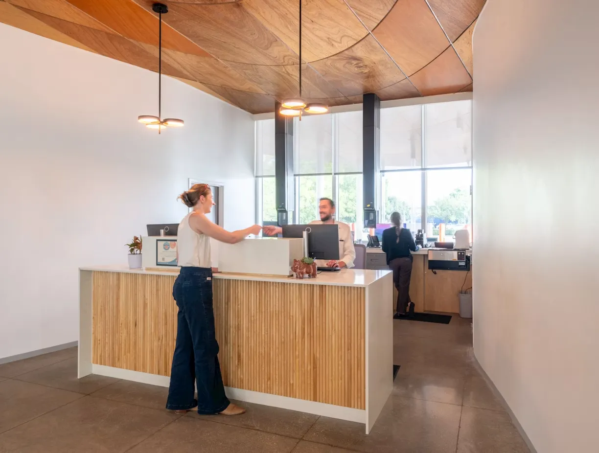 EskewDumezRipple Designs Gulf Coast Bank Elmwood as a Net-Positive Banking Prototype 10 EskewDumezRipple Designs Gulf Coast Bank Elmwood as a Net-Positive Banking Prototype