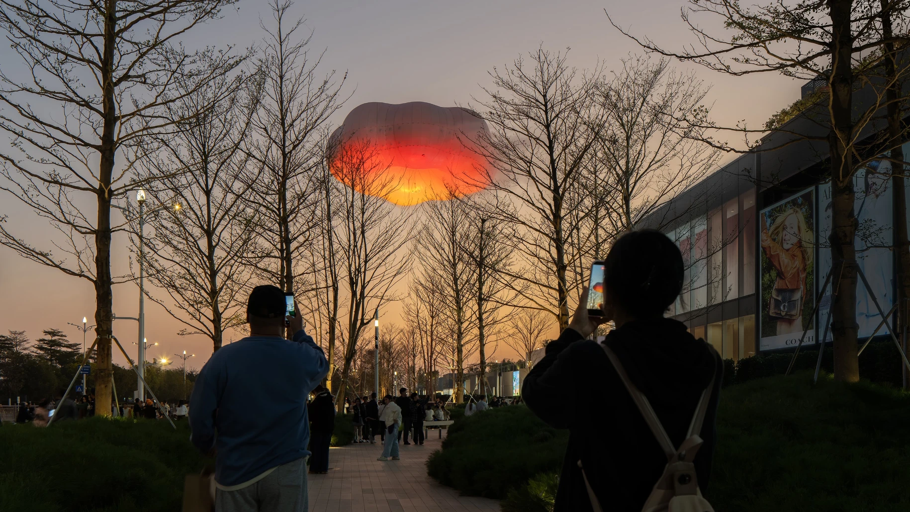 PILLS Designs Floating Cloud Installation for Dongguan MIXC VILLAGE 14 PILLS Designs Floating Cloud Installation for Dongguan MIXC VILLAGE
