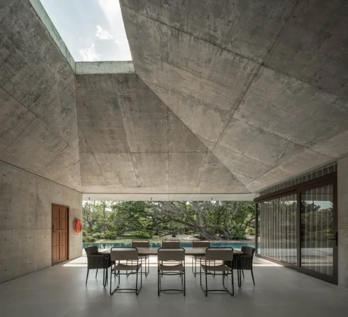Twin Banyan Trees Define Anonym’s Baan Saikhoo Residence in Thailand