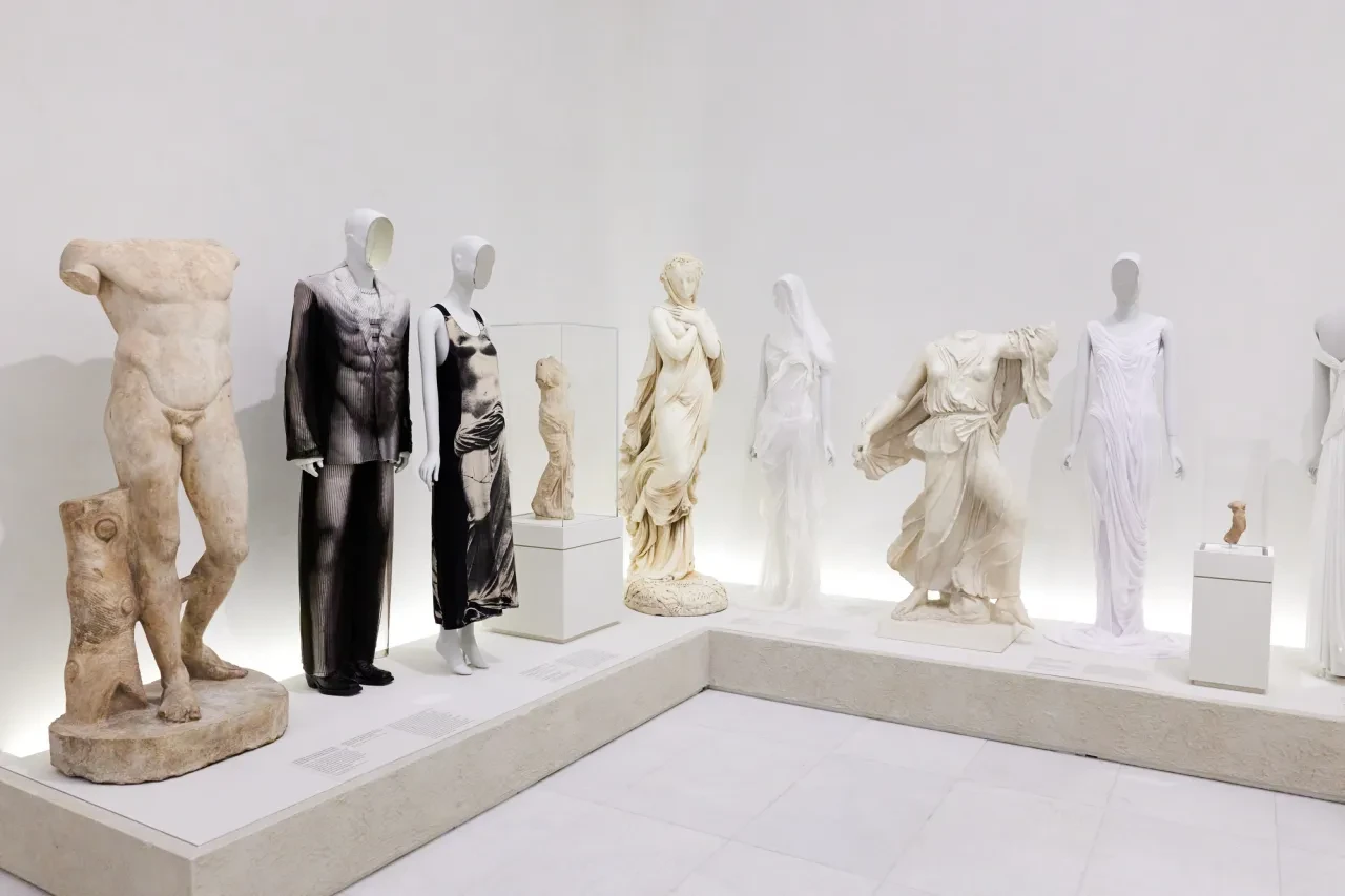 Met Inaugurates ‘Costume Art’ for the Spring 2026 Exhibition 12 Met Inaugurates ‘Costume Art’ for the Spring 2026 Exhibition