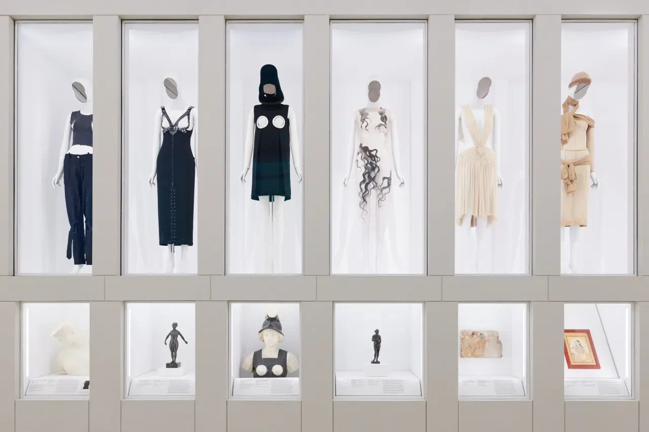 Met Inaugurates ‘Costume Art’ for the Spring 2026 Exhibition 9 Met Inaugurates ‘Costume Art’ for the Spring 2026 Exhibition