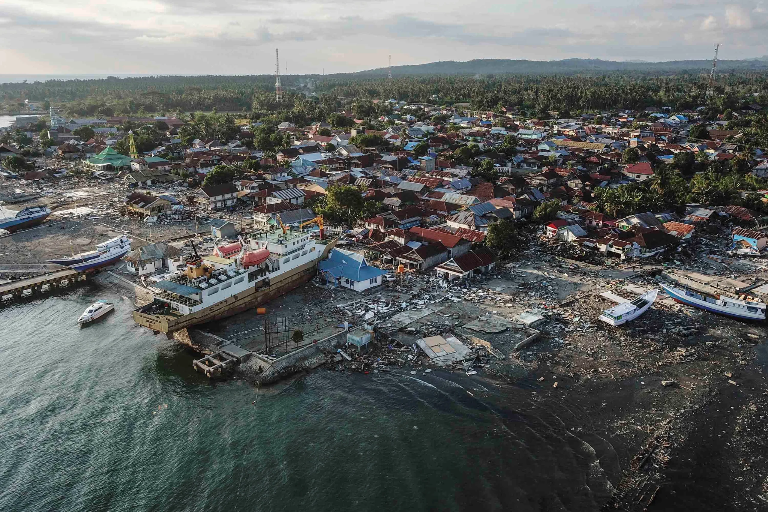 Architecture After Earthquakes and Tsunamis: How Cities Rebuild After Catastrophe