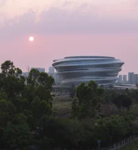 Hainan Science Museum in Haikou Creates a Floating Spiral World of Science and Nature