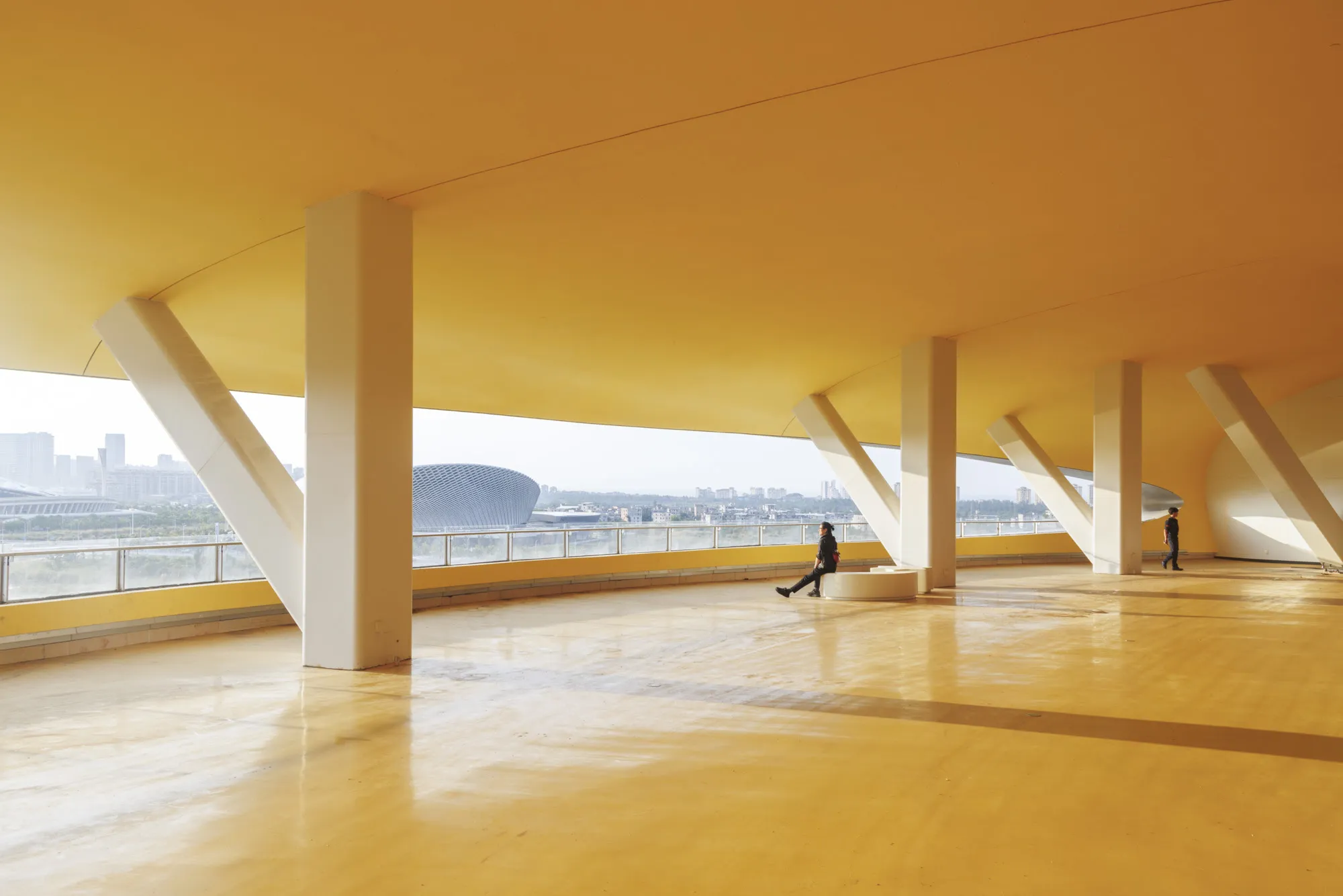 Hainan Science Museum in Haikou Creates a Floating Spiral World of Science and Nature