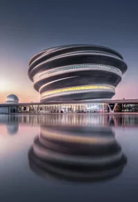 Hainan Science Museum in Haikou Creates a Floating Spiral World of Science and Nature