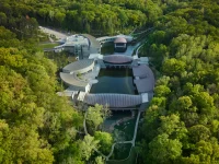 Safdie Architects Completes Crystal Bridges Museum Expansion
