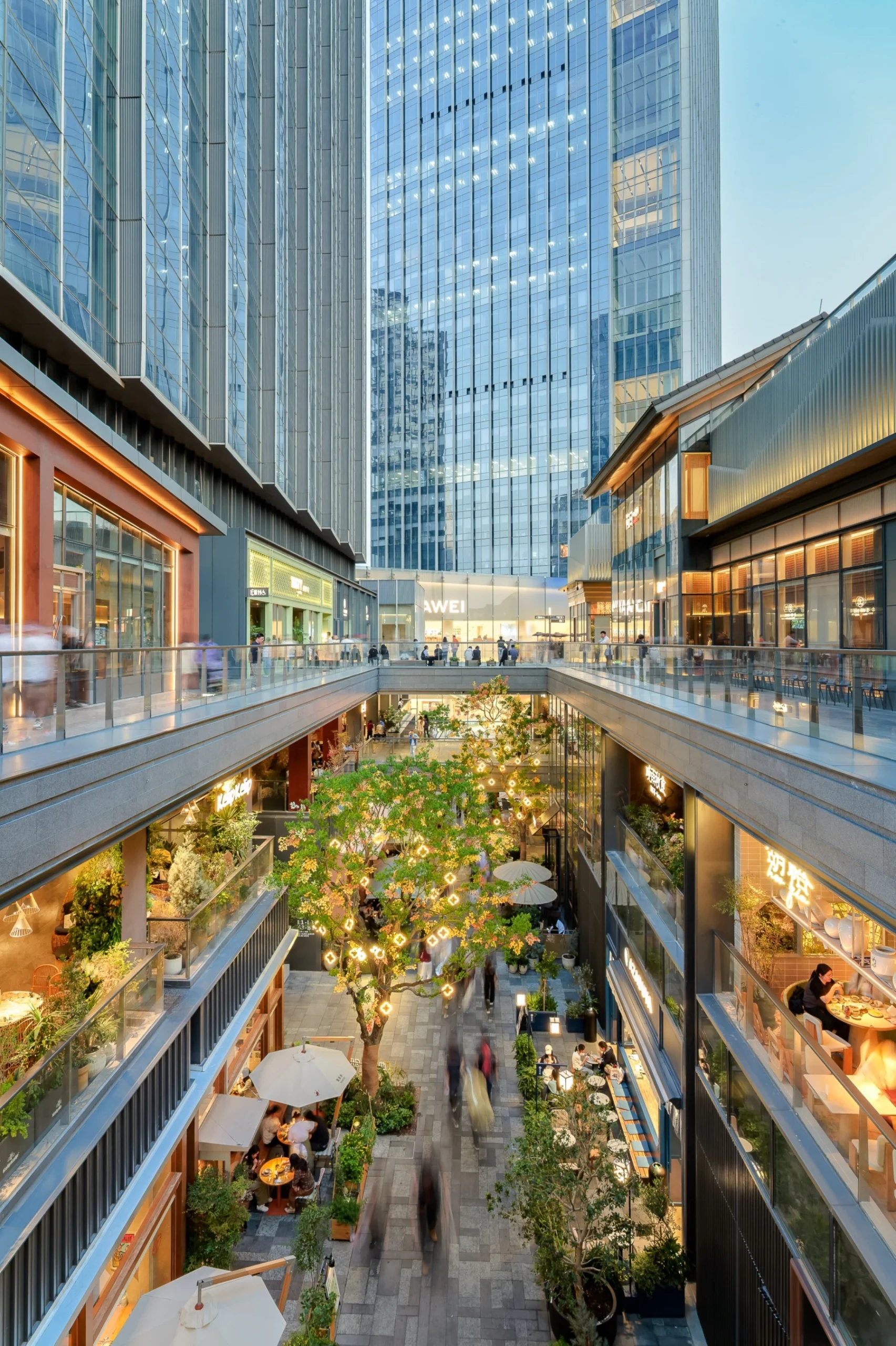 Lead8 Completes Suzhou MixC World