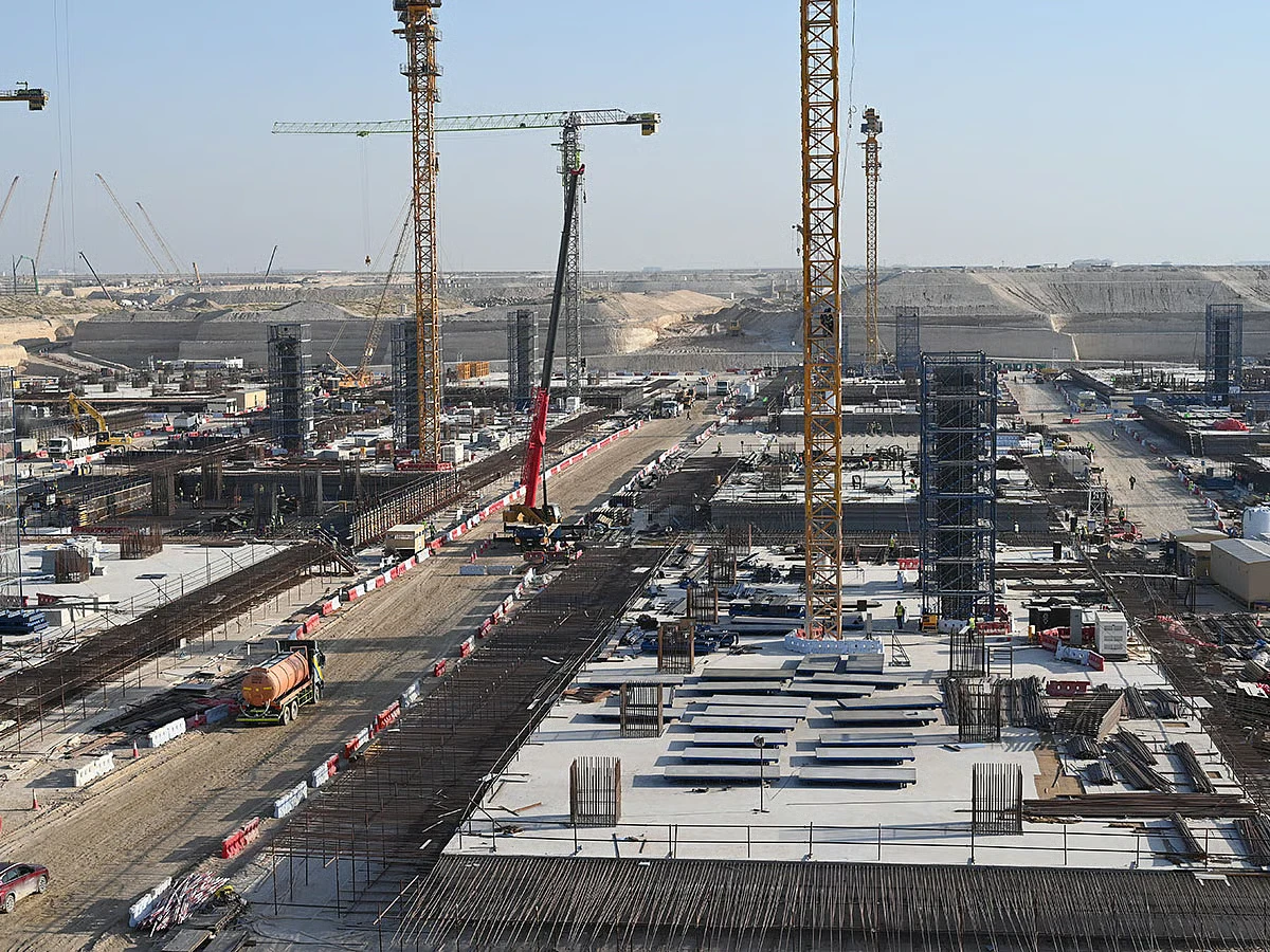 Dubai's Al Maktoum International Airport Takes Shape for Planned 2032 Opening 9 Al Maktoum International Airport