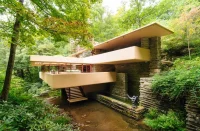 Frank Lloyd Wright