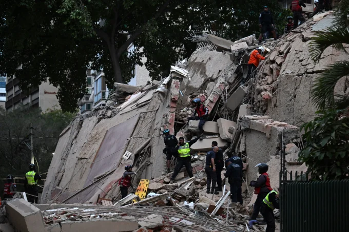 Venezuela Declares Emergency After Twin Earthquakes
