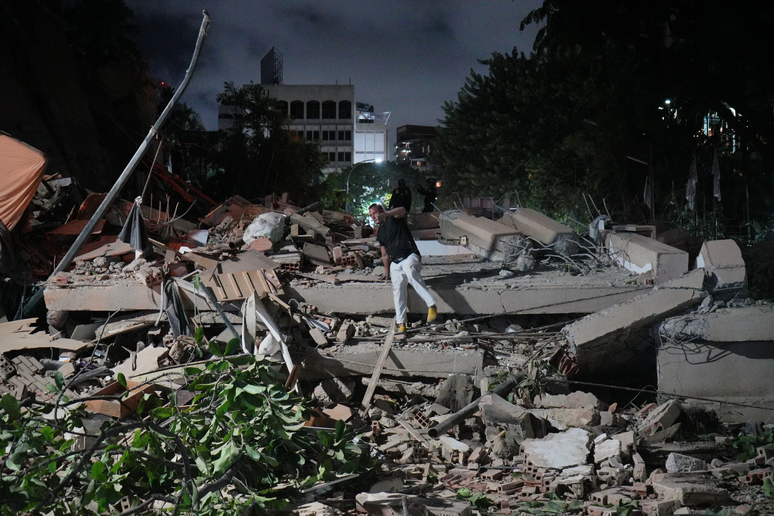 Venezuela Declares Emergency After Twin Earthquakes