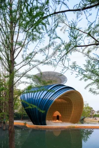 Whale Gate, Wutopia Lab