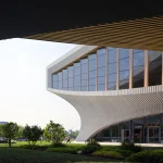 ZHA Opens Songshan Lake Exhibition and Performance Center in Dongguan