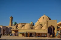 Decoding Cities of the Silk Route: Architecture at the Crossroads of Trade