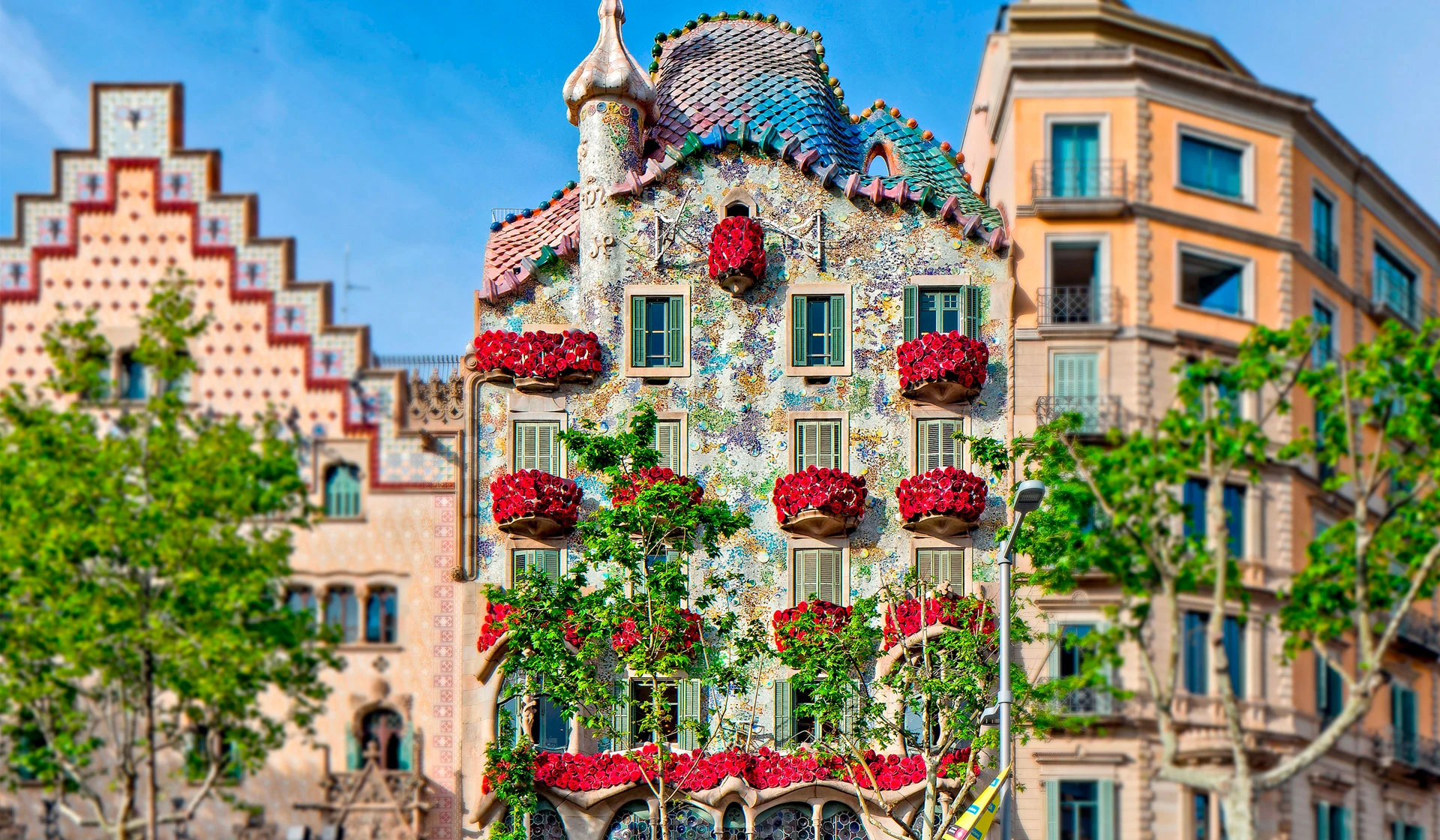 Gaudí Year 2026: How Antoni Gaudí Turned Maximalism into an Architectural Revolution 15 Gaudí Year 2026: How Antoni Gaudí Turned Maximalism into an Architectural Revolution