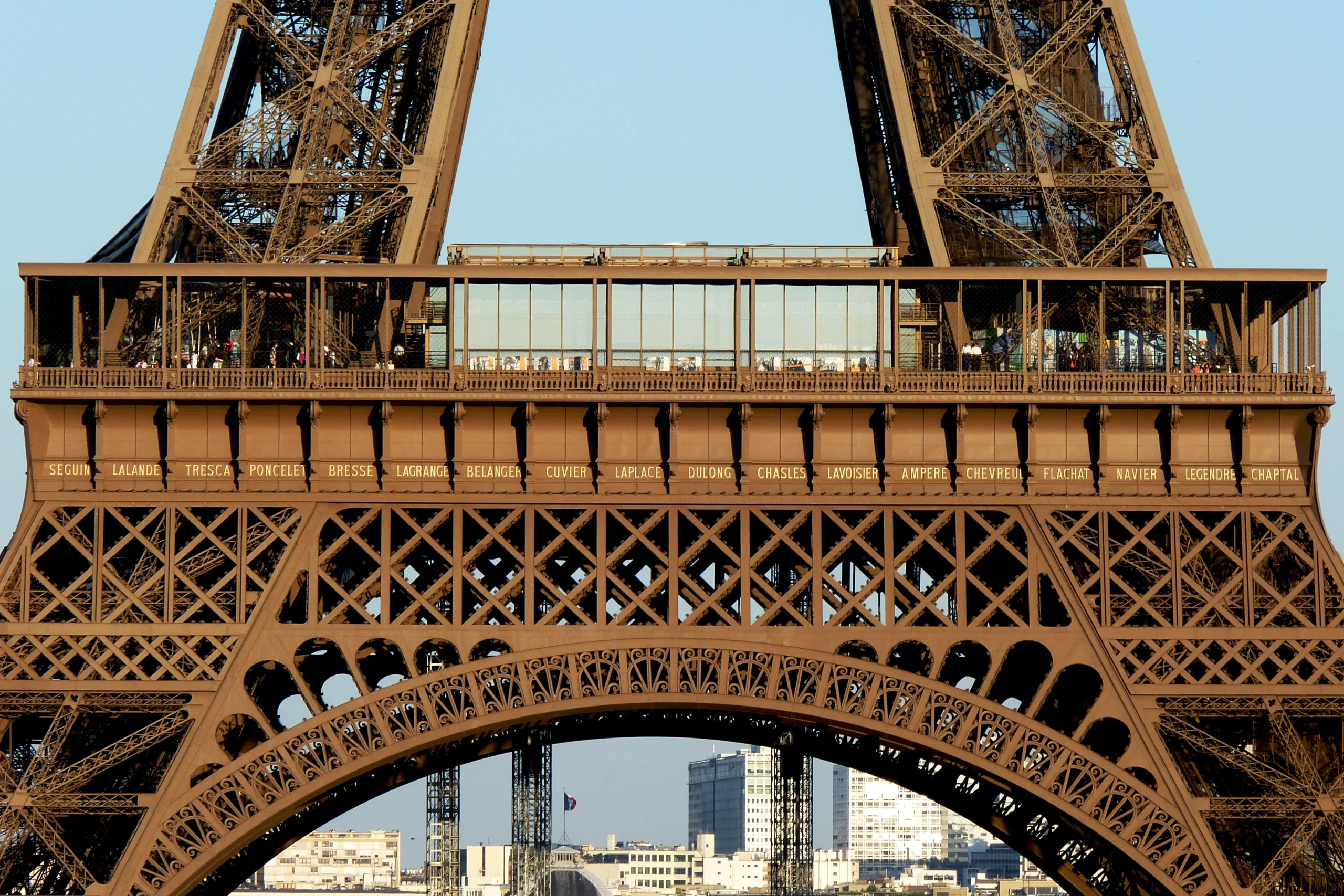 10 of the World’s Most Impressive Observation Decks That Offer Unforgettable Skyline Experiences 19 10 of the World’s Most Impressive Observation Decks